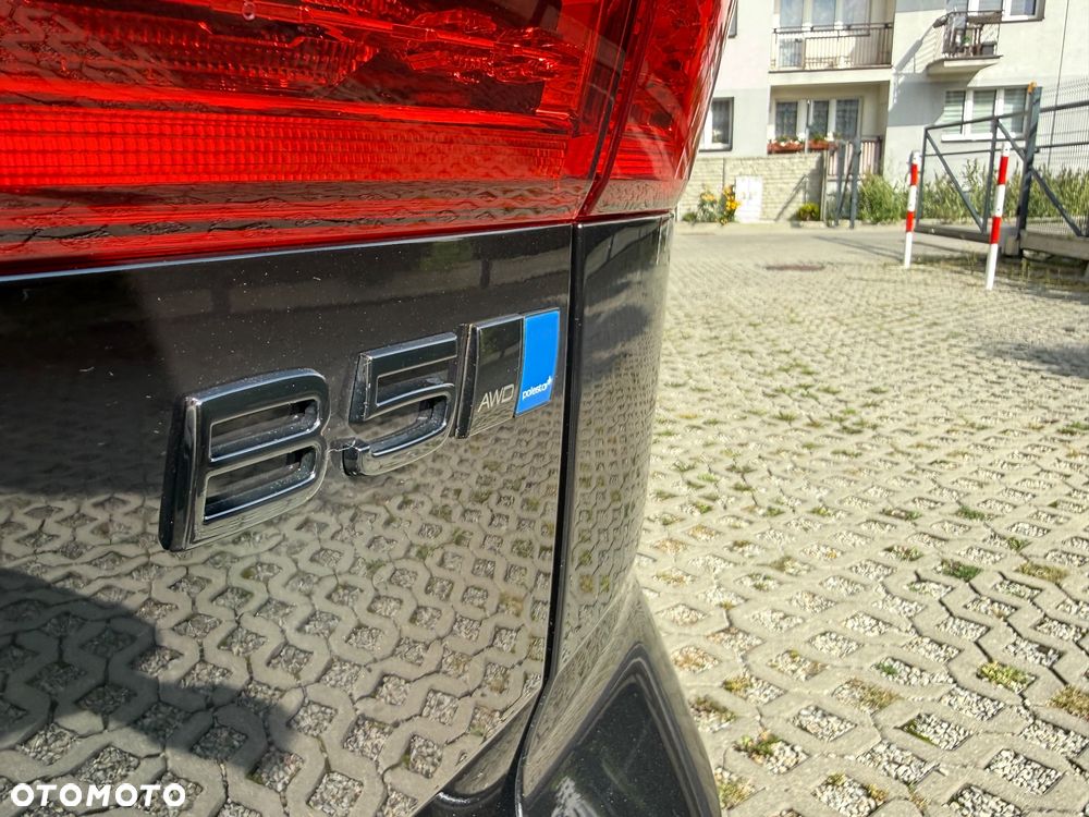 Volvo XC 60 B5 B AWD Ultra Black Edition - 26