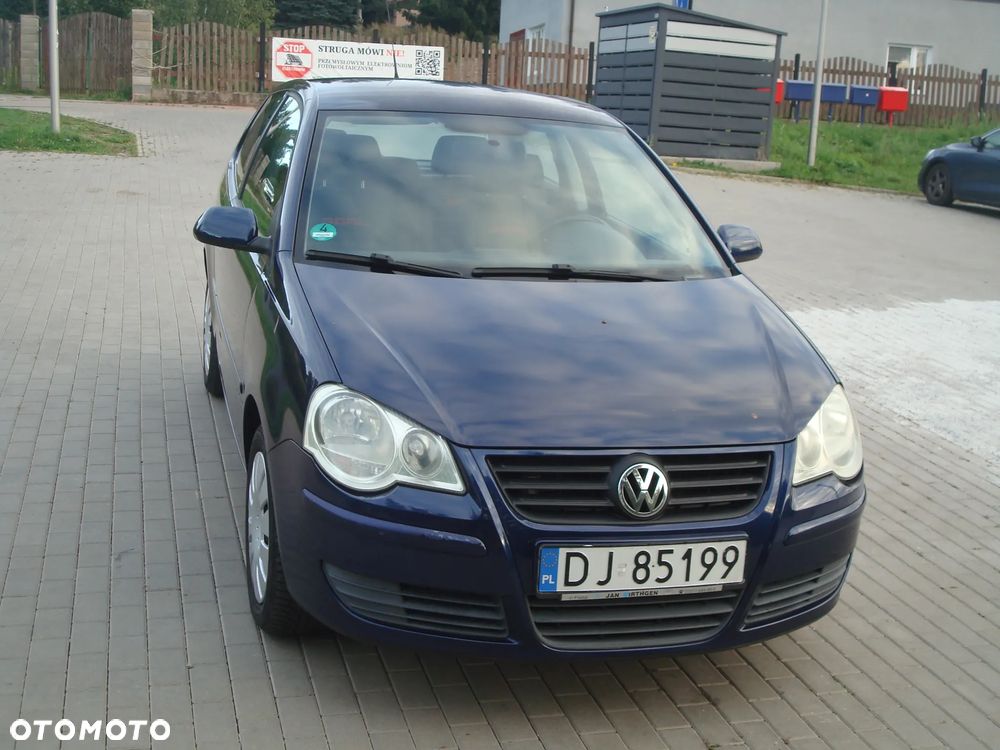 Volkswagen Polo 1.4 16V Trendline - 18
