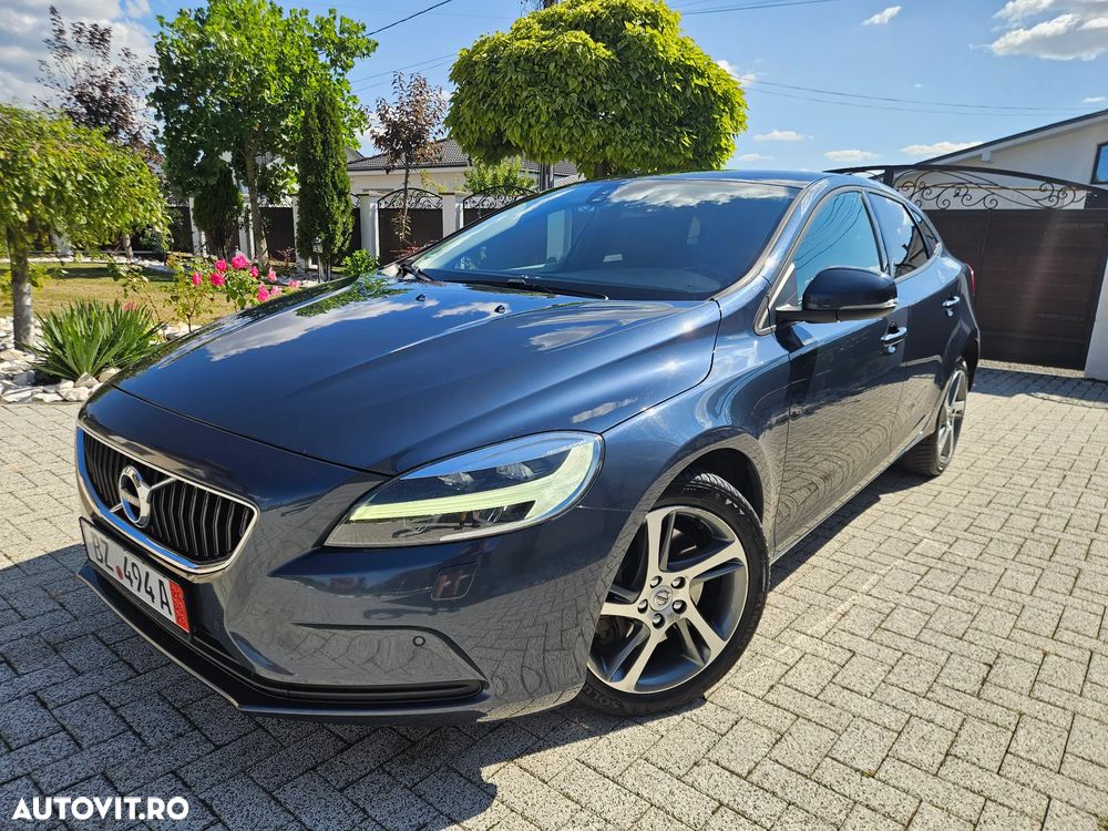 Volvo V40 - 1