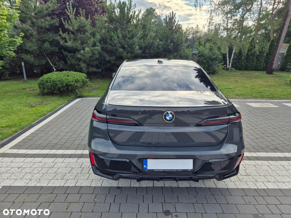 BMW Seria 7 740d xDrive - 10