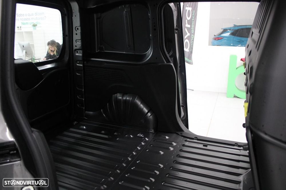 Peugeot Partner Premium - 8