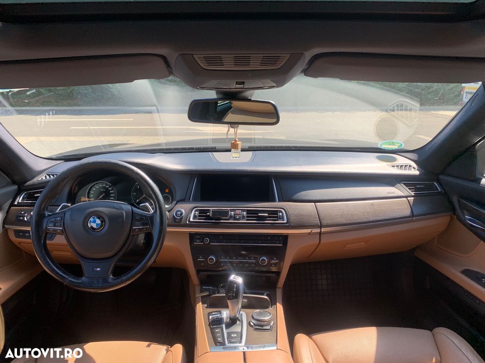 BMW Seria 7 740d xDrive Edition Exclusive - 18