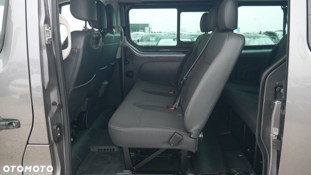 Renault Trafic - 14