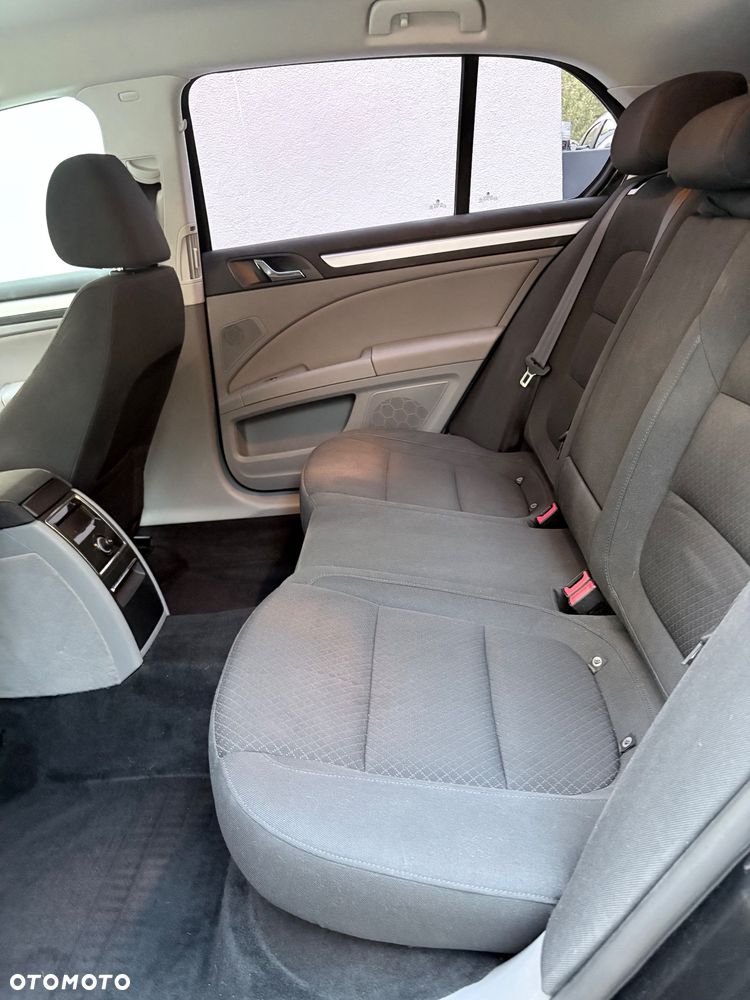 Skoda Superb 2.0 TDI 4x4 Ambition DSG - 29