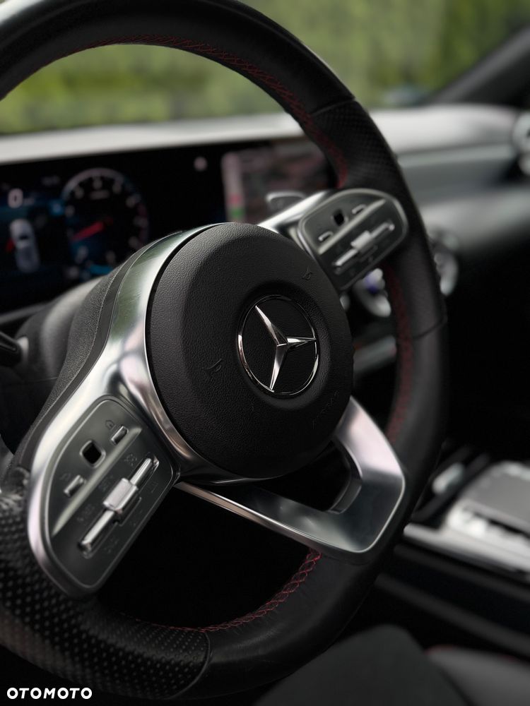 Mercedes-Benz Klasa A 200 AMG Line 7G-DCT - 22