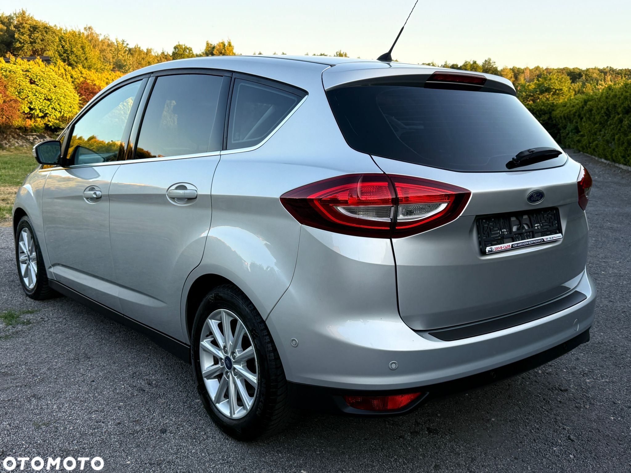 Ford C-MAX 2.0 TDCi Start-Stop-System Titanium - 32