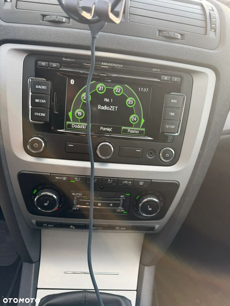 Skoda Octavia 1.6 TDI DPF Ambition - 12
