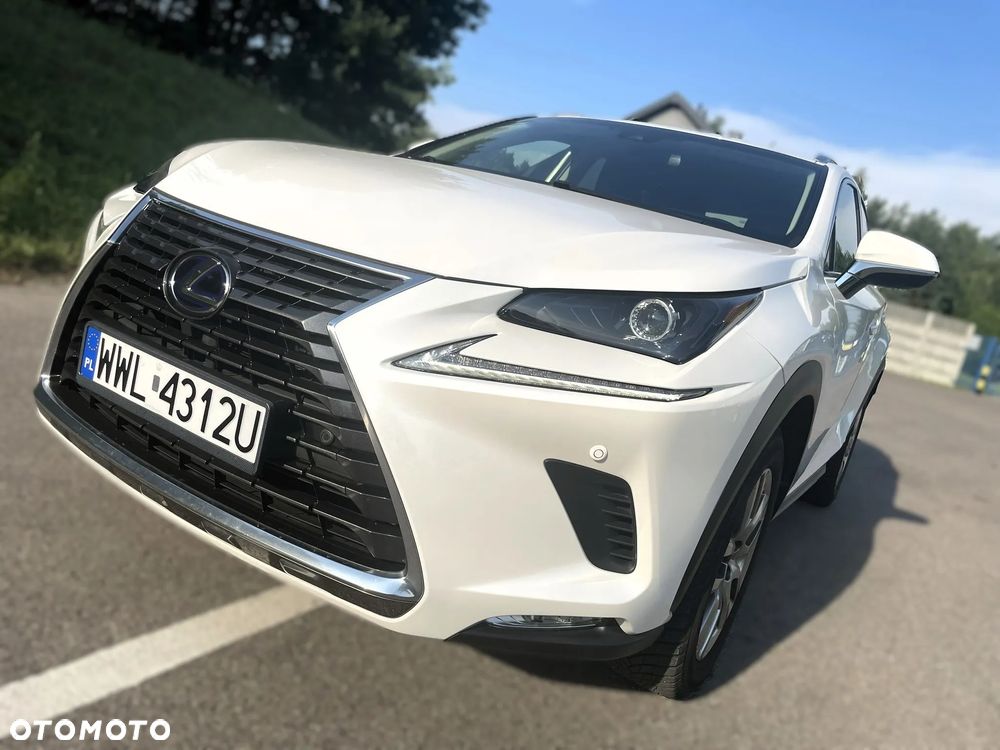 Lexus NX - 2