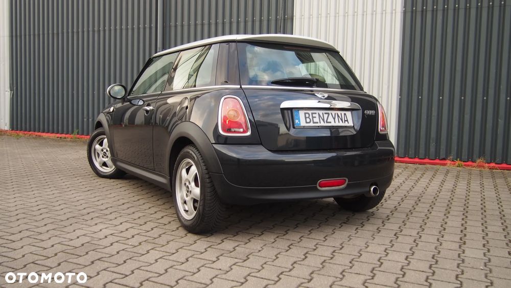 MINI Cooper 50 Camden - 15