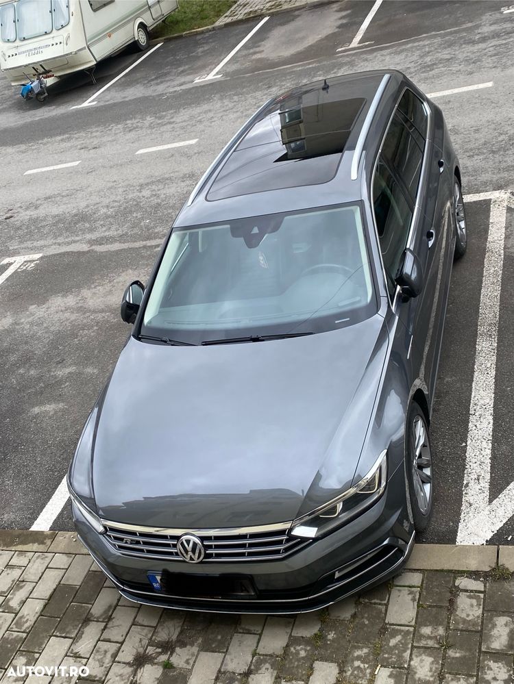 Volkswagen Passat Variant 2.0 TDI SCR 4Motion DSG Highline - 11