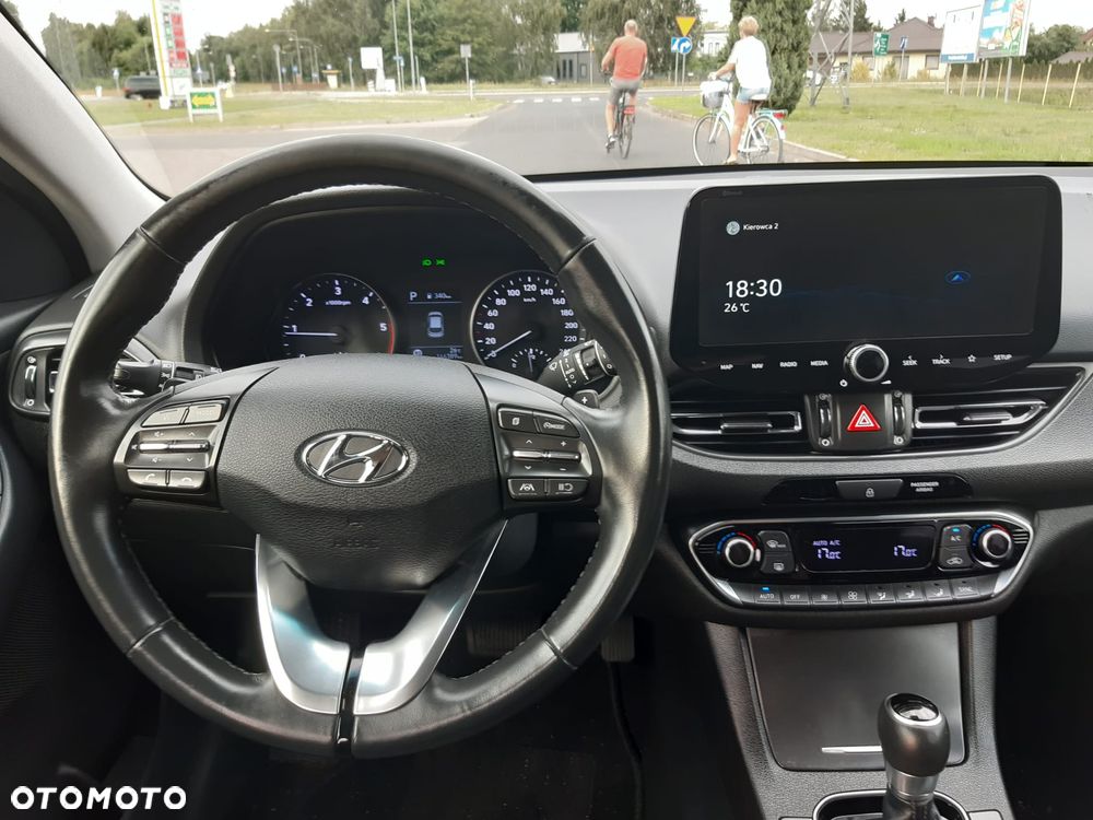 Hyundai i30 1.6 CRDI DCT Premium - 2