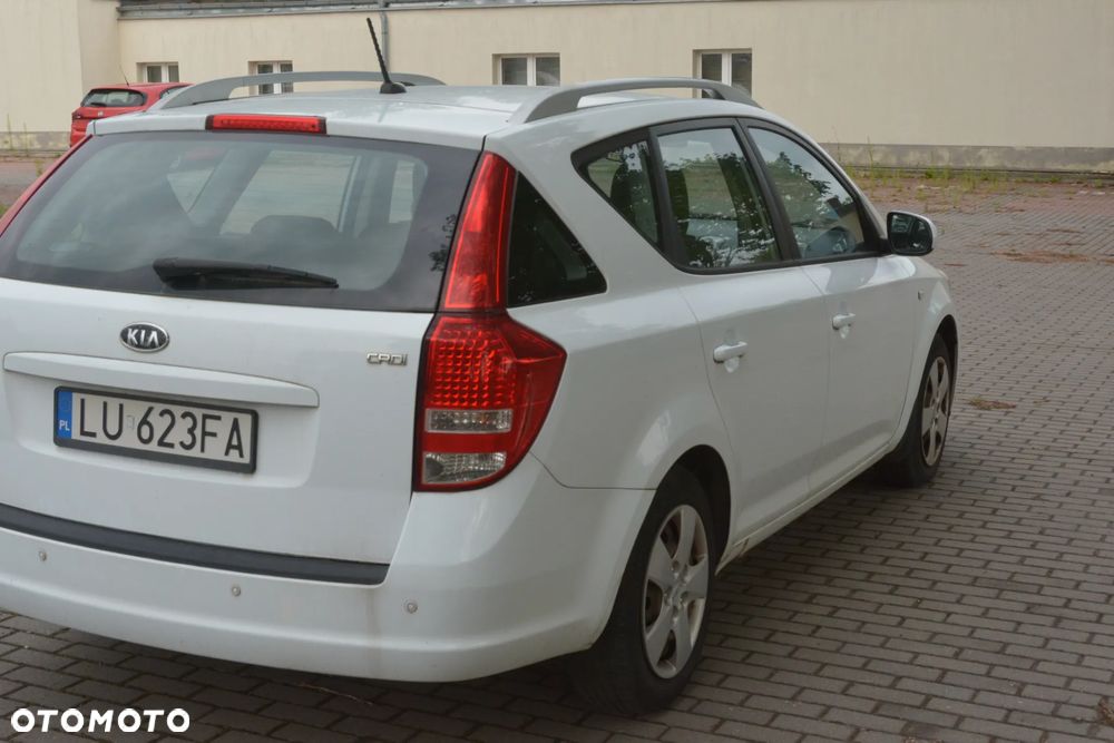 Kia Ceed 1.6 Crdi Comfort - 2