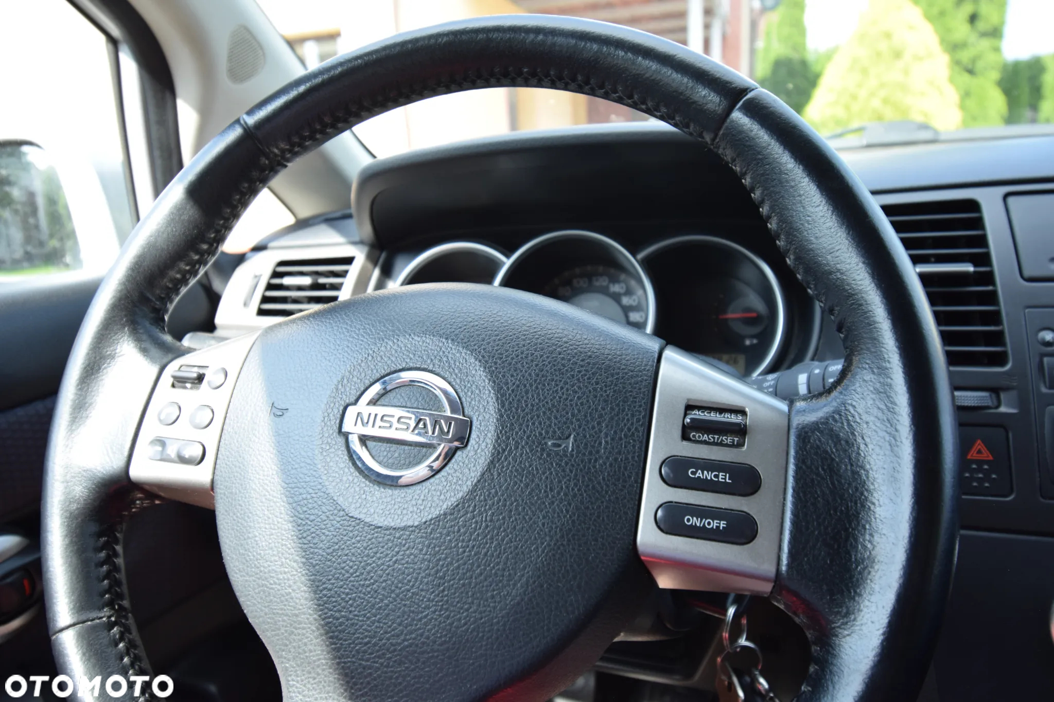 Nissan Tiida 1.6 Acenta - 20