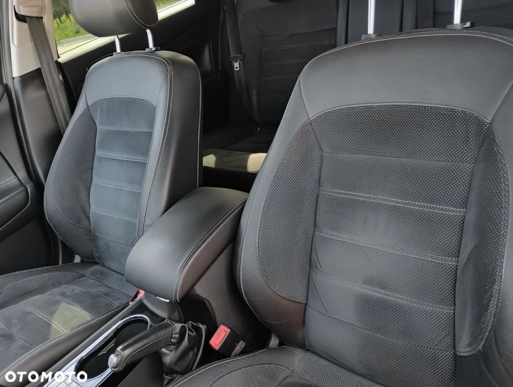 Ford Mondeo 2.0 TDCi Titanium - 22
