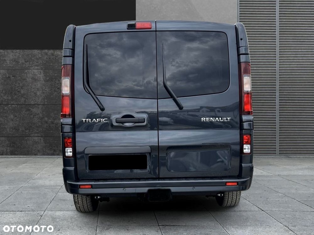 Renault Trafic 2.0 dCi - 4