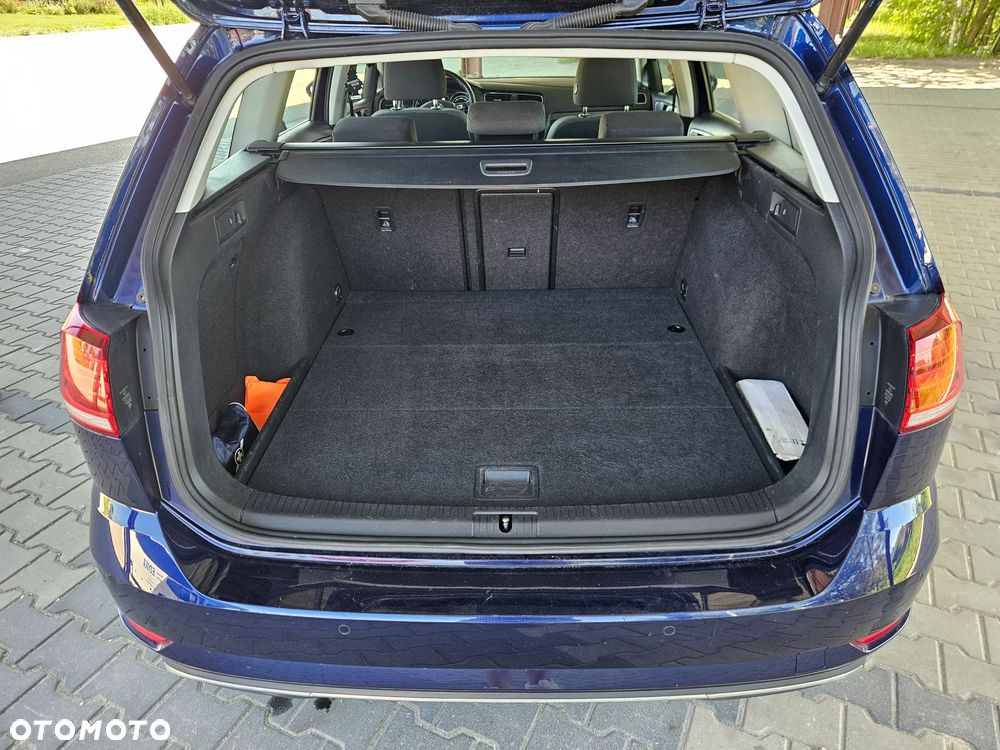 Volkswagen Golf 1.5 TSI BMT Evo Comfortline - 12