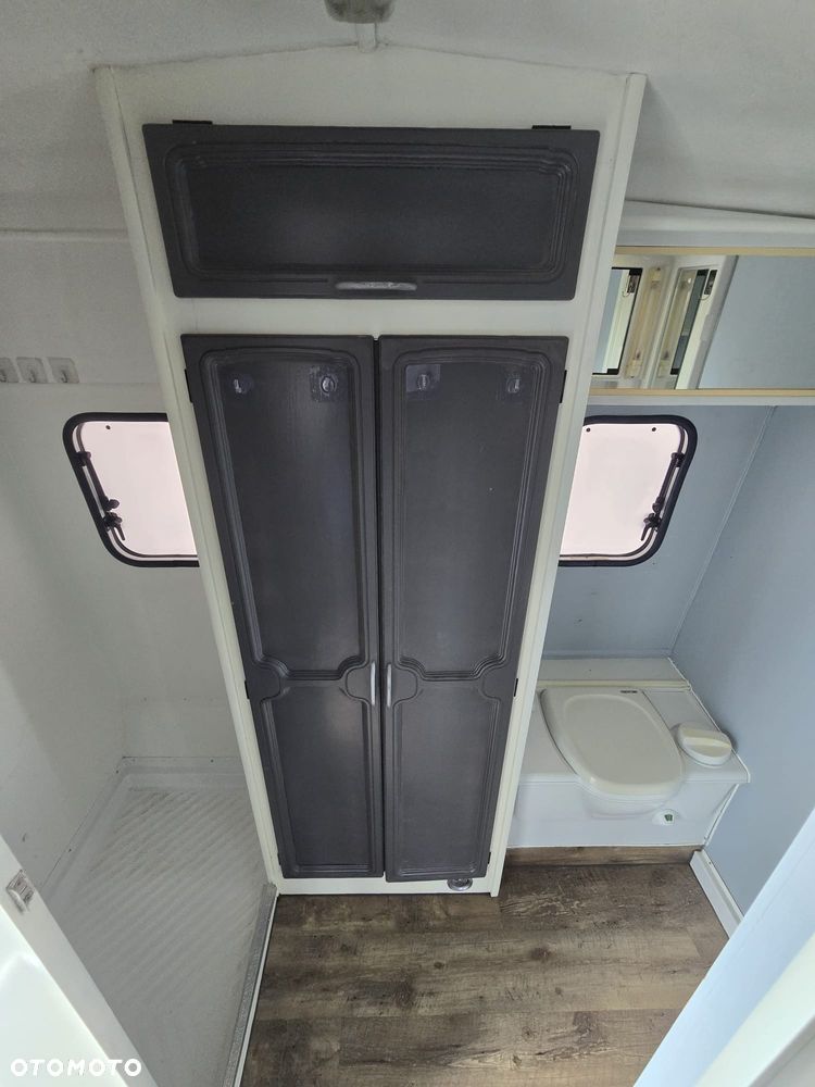 Elddis HURRICANE GT - 15