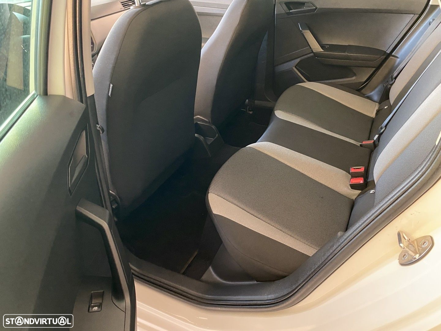 SEAT Ibiza - 12