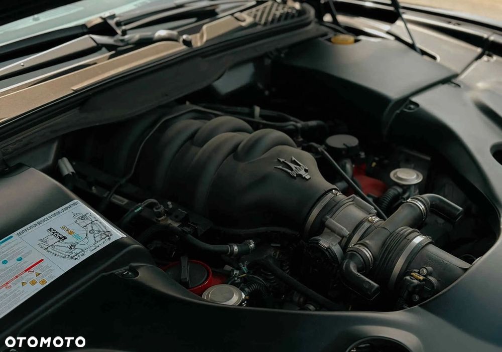 Maserati GranTurismo - 25