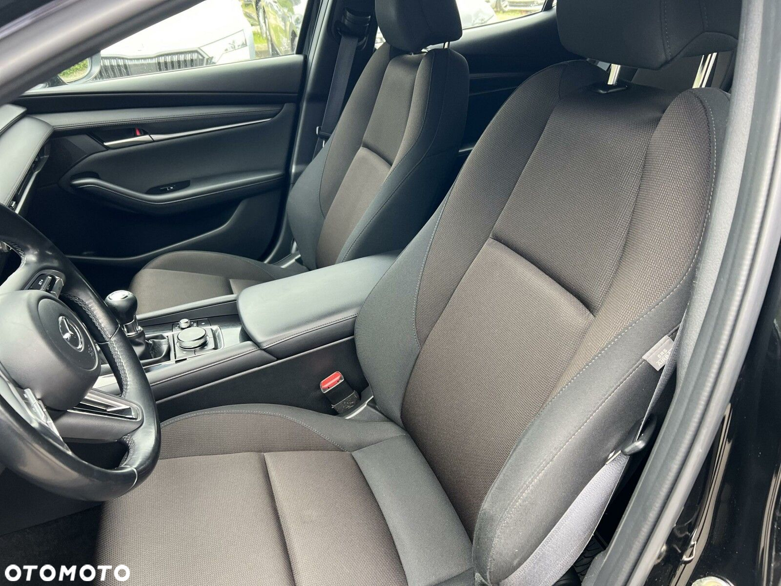 Mazda 3 - 16