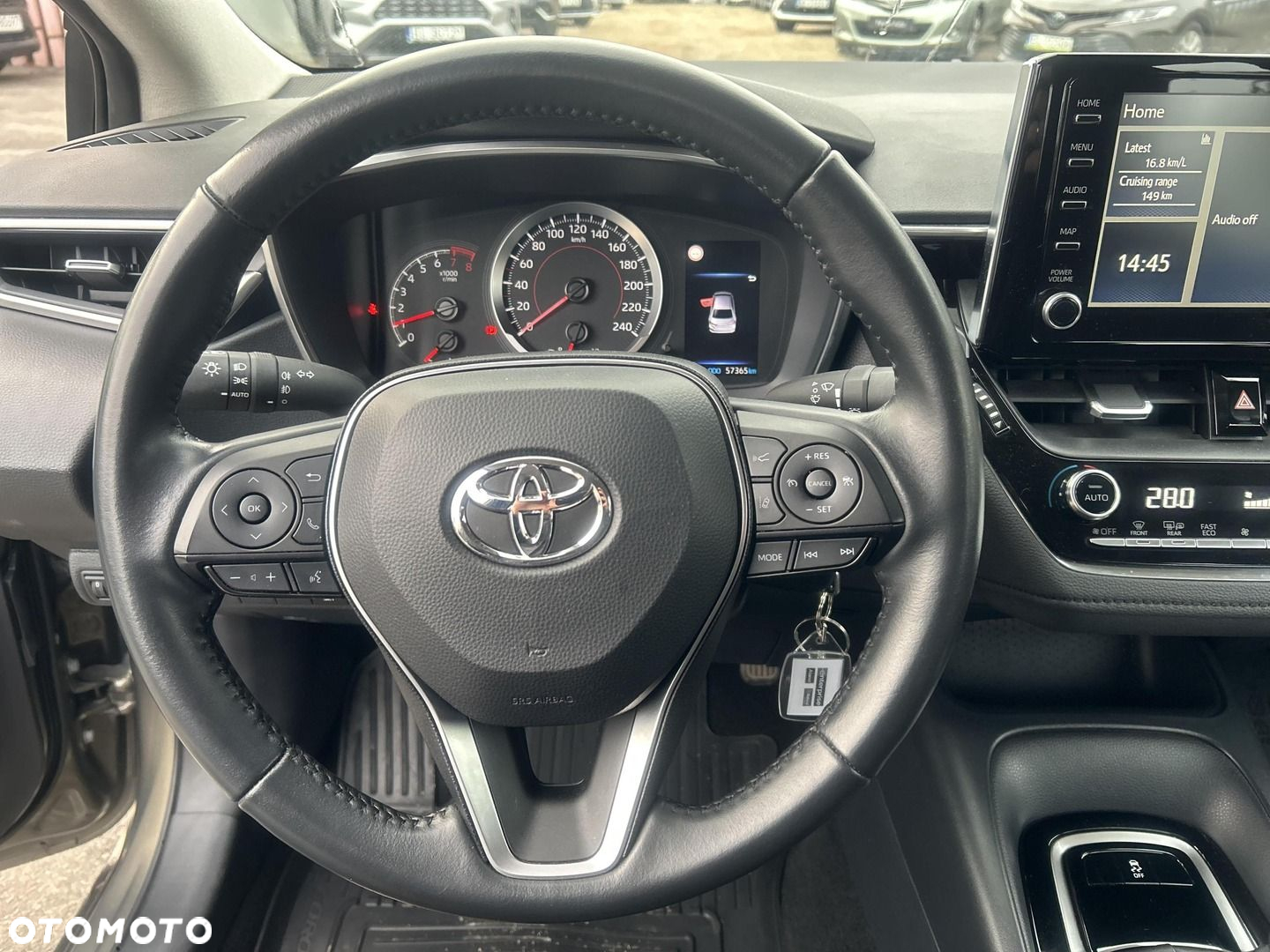 Toyota Corolla - 16