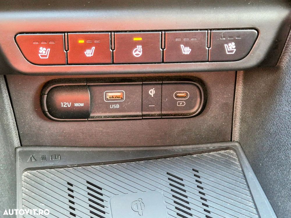 Kia Sportage 1.6 T-GDI 6MT 4x2 Business Line - 13