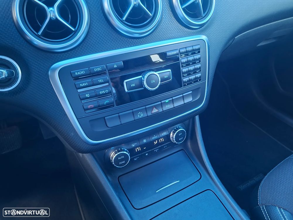 Mercedes-Benz A 200 CDI 4Matic 7G-DCT StreetStyle - 32