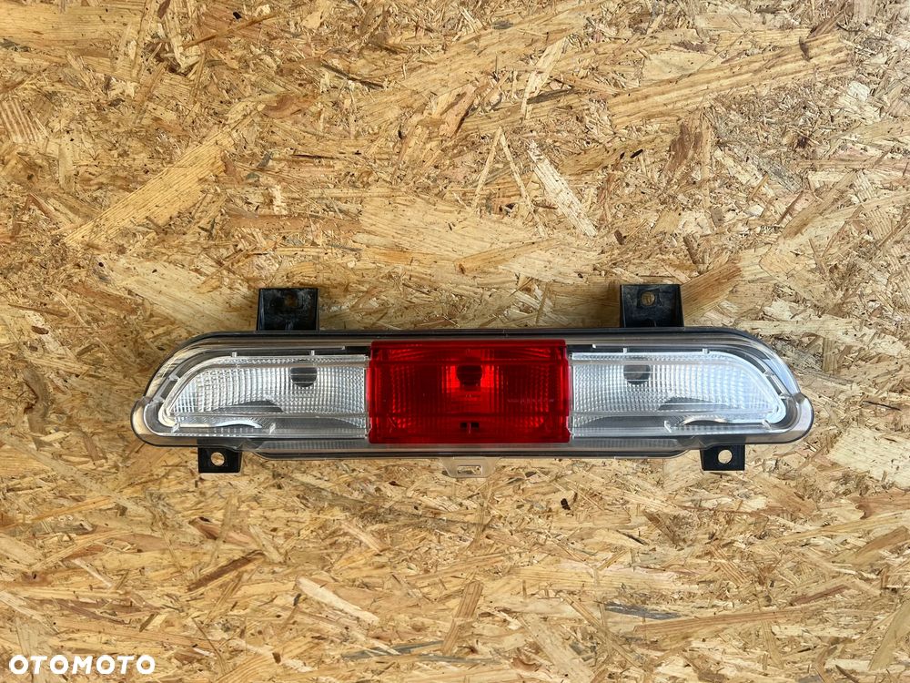 LAMPA TYLNA światło cofania FIAT 500 E 20r- 00521404210 - 1