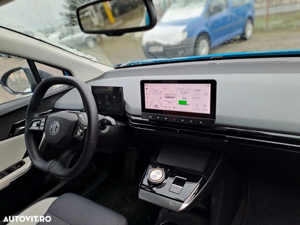 MG MG4 4 Luxury 64 kWh - 11