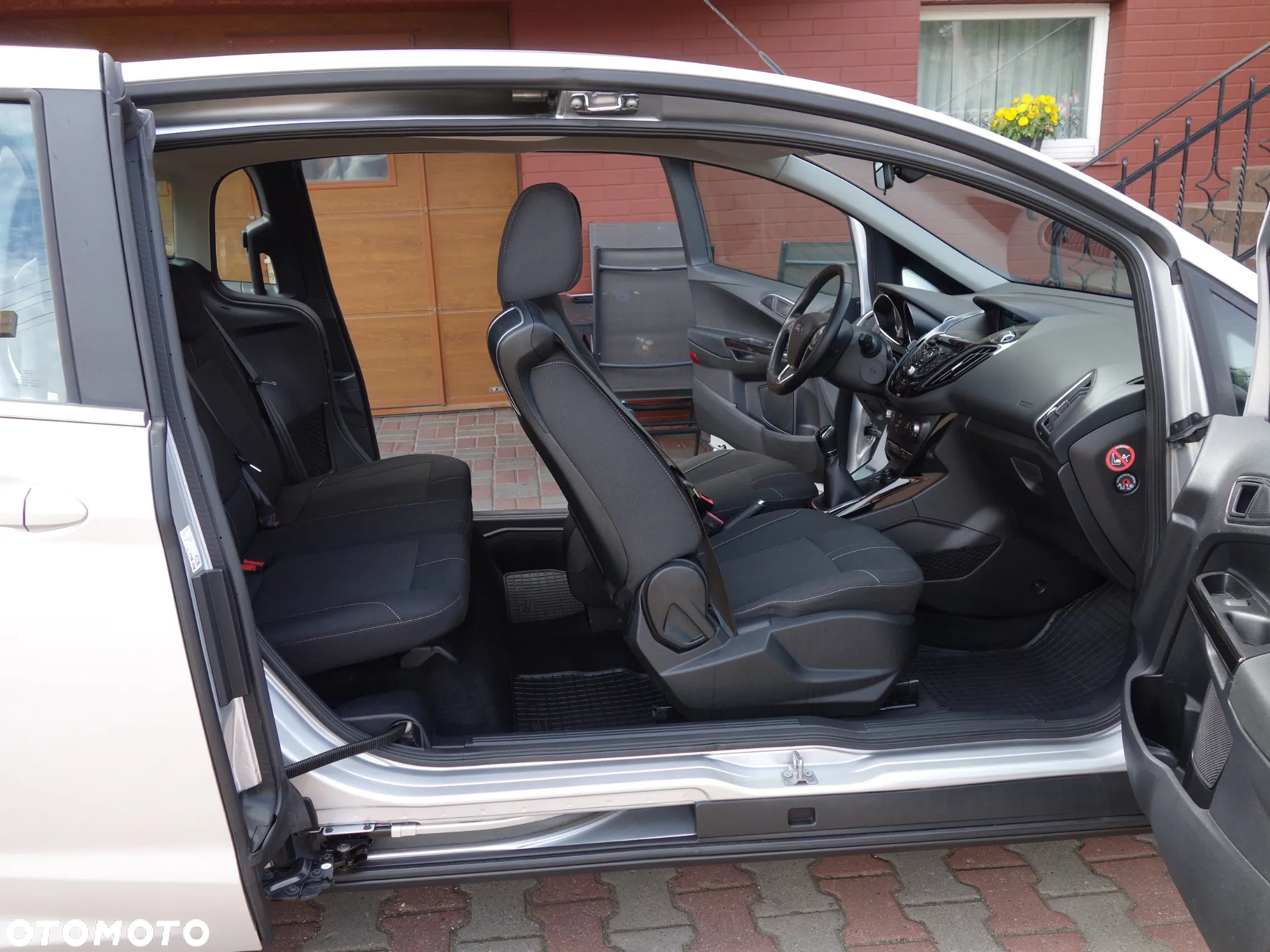 Ford B-MAX 1.6 TDCi Titanium - 21