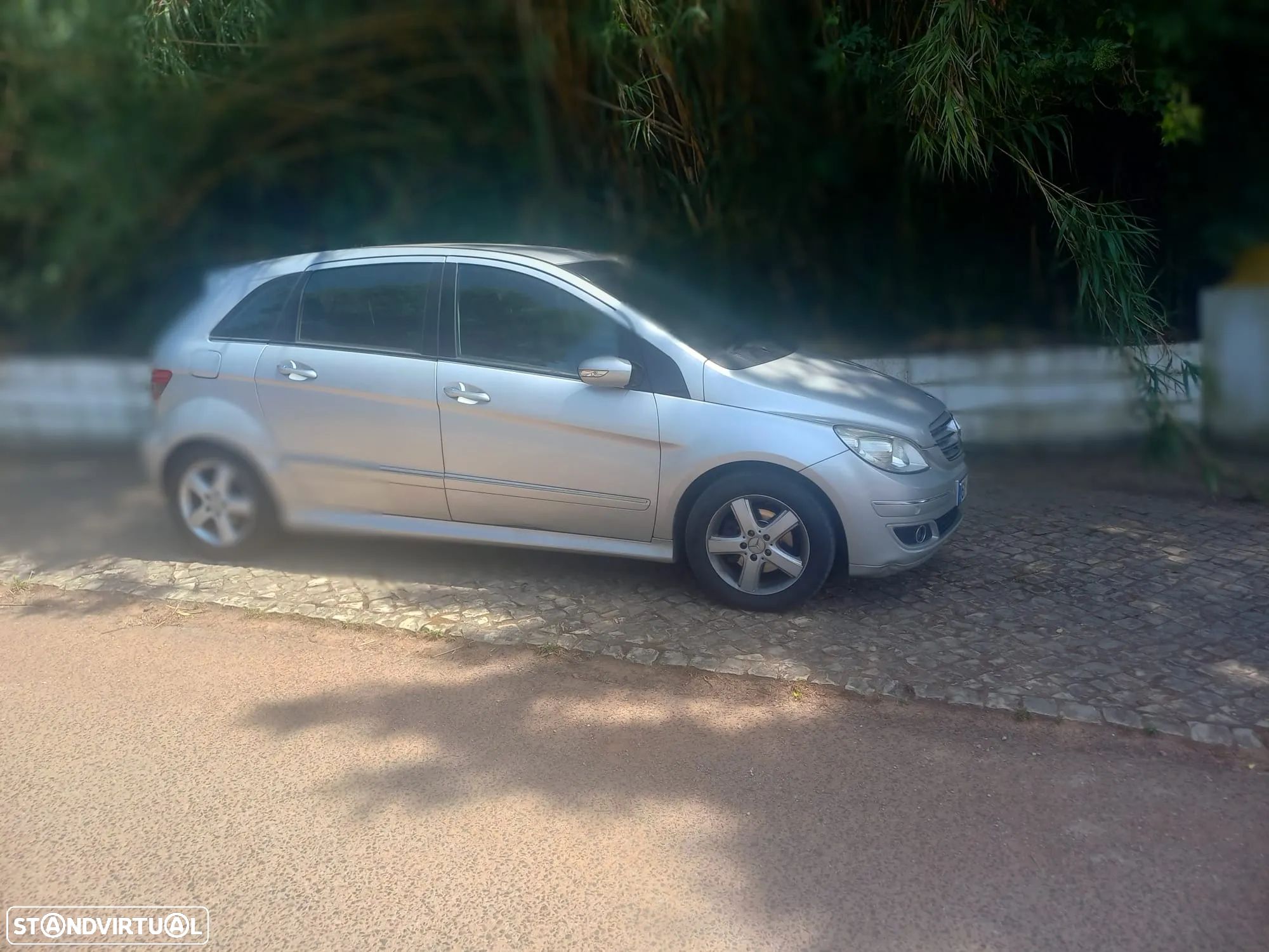 Mercedes-Benz B 200 CDi Autotronic - 1