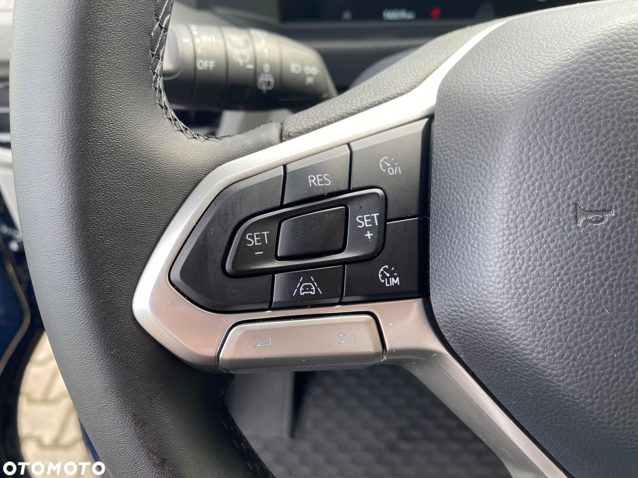 Volkswagen Caravelle 2.0 TDI L2 - 9
