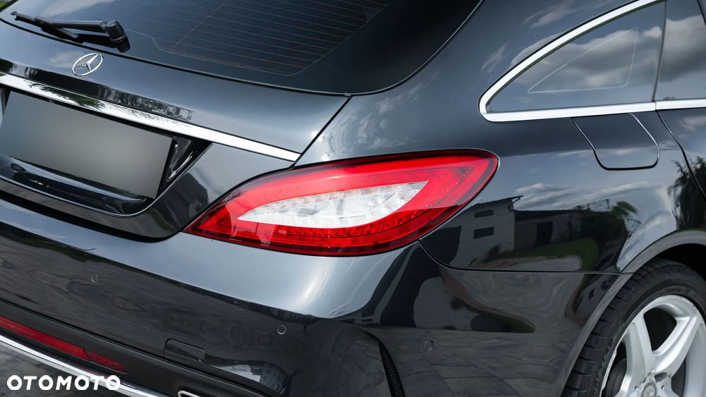 Mercedes-Benz CLS - 9