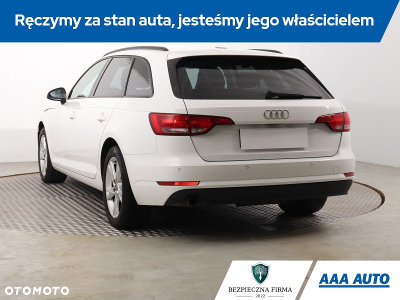 Audi A4 - 5