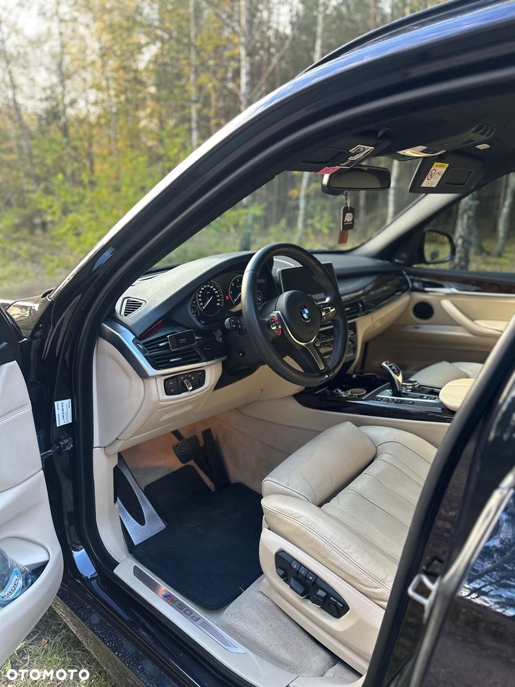BMW X5 M M50d - 11