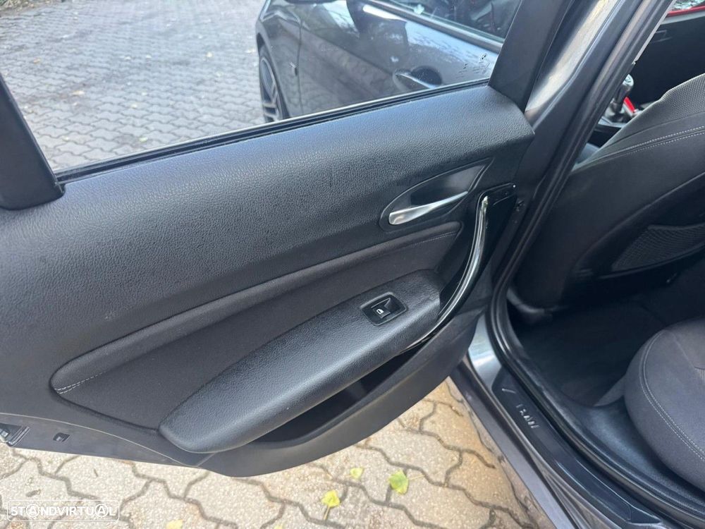 BMW 116 d EDynamics Line Sport - 11