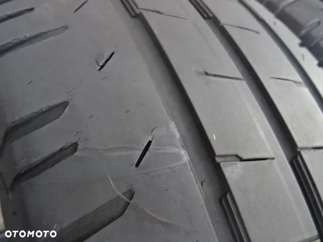 235/60/R17C 117/115R 117/115 R  Continental Conti Van Contact 200 - 3