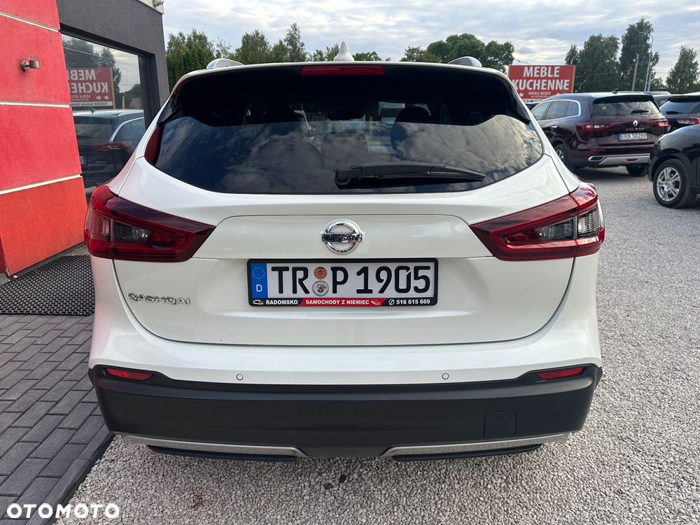 Nissan Qashqai 1.3 DIG-T TEKNA - 14