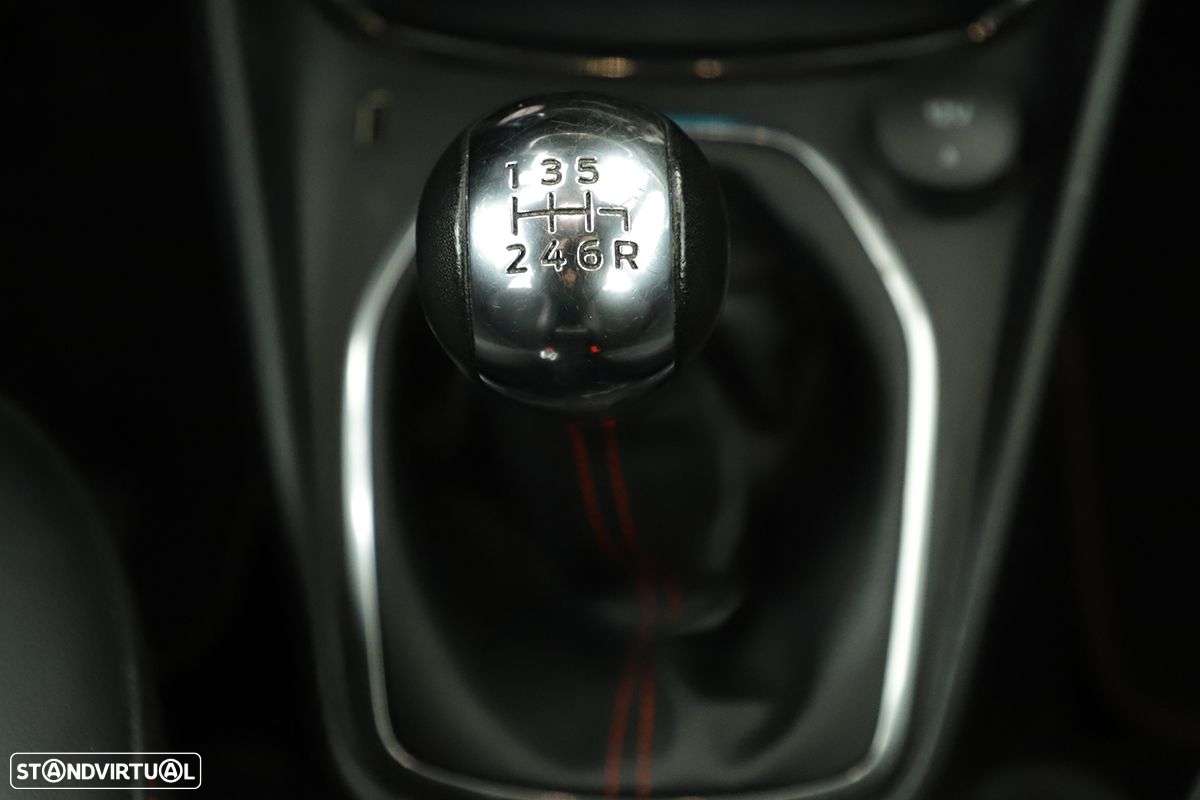 Ford Puma 1.0 EcoBoost MHEV ST-Line X - 13