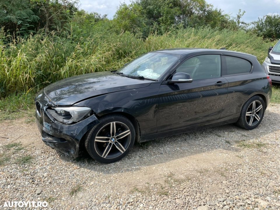 bmw seria 116i F21 F20 euro 6 motor n13 interior sport plafon negru model in 2 uși aripa radiatoare tragar trager compresor ac clima grup diferențial - 1