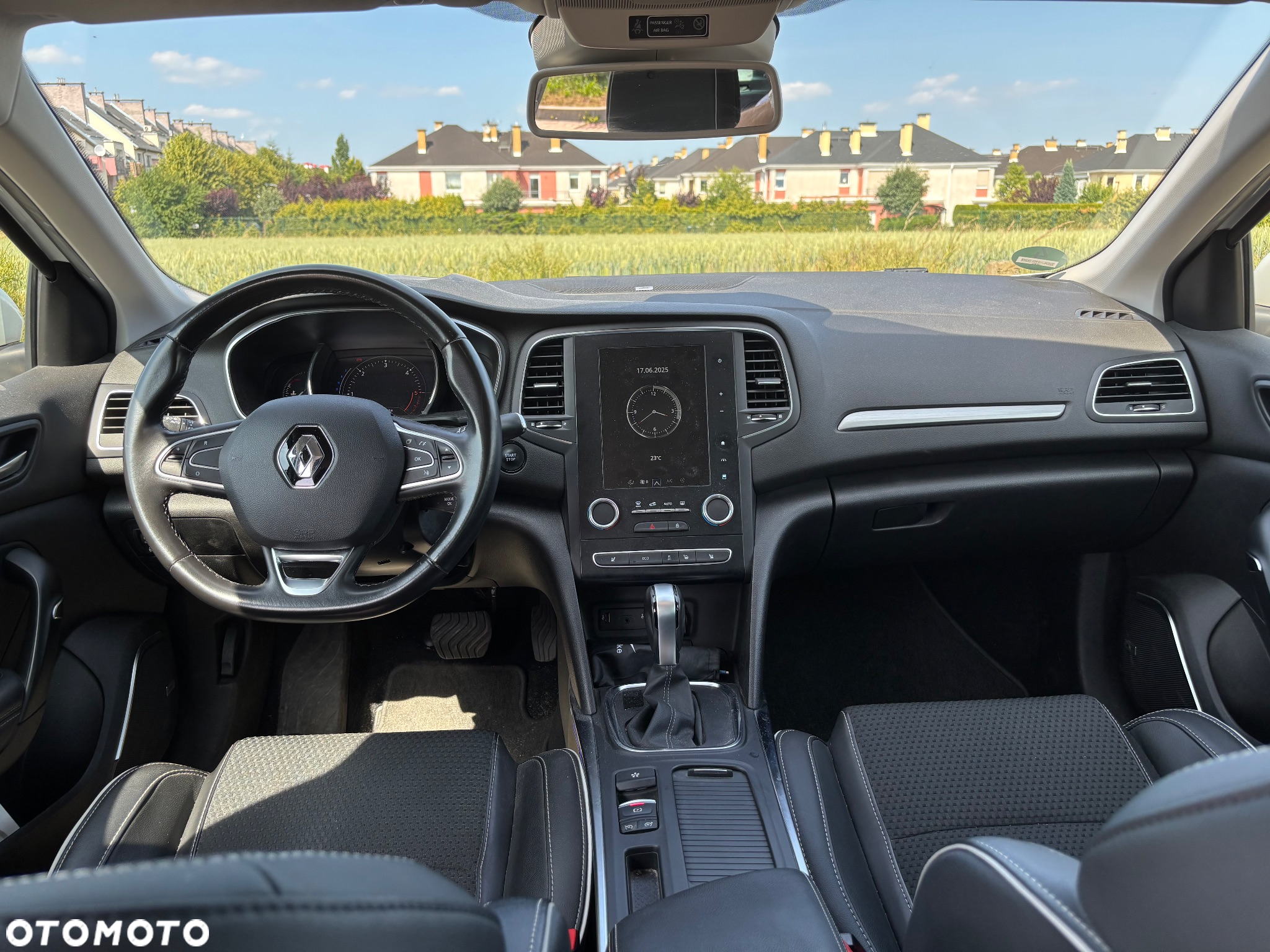 Renault Megane BLUE dCi 150 EDC BOSE EDITION - 11