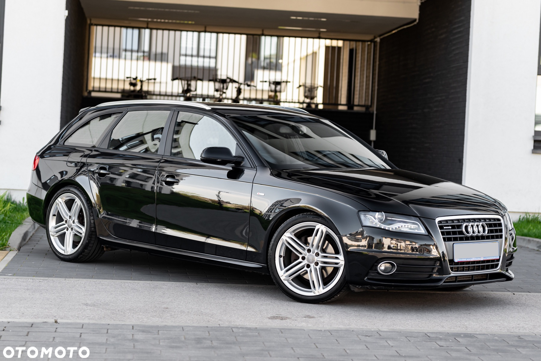 Audi A4 Avant 2.0 TFSI quattro S line Sportpaket - 5