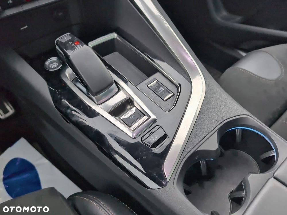 Peugeot 3008 - 15