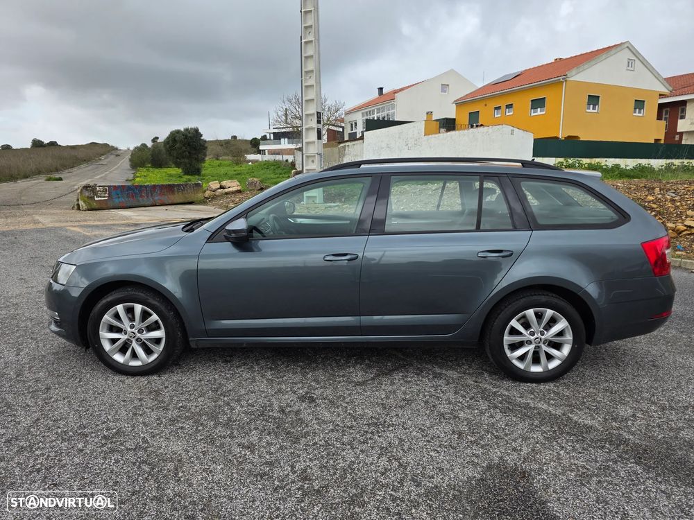 Skoda Octavia Break 1.6 TDi Ambition - 10