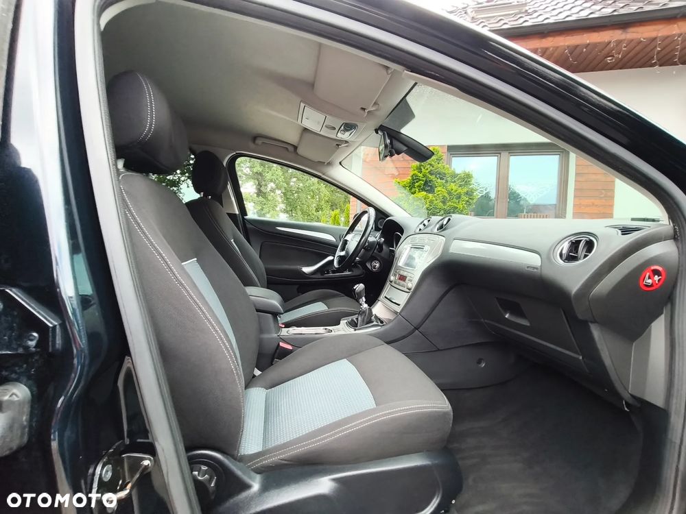 Ford Mondeo 2.0 TDCi Titanium - 26
