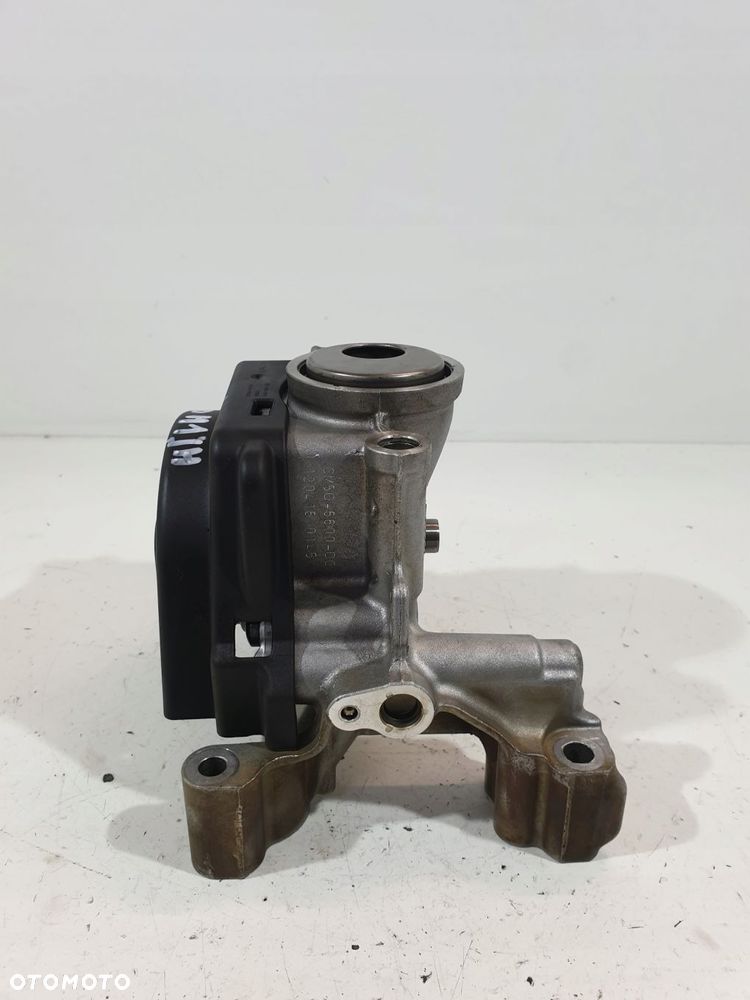pompa olejowa ford 1.0t ecoboost cm5g-6600-dc - 2