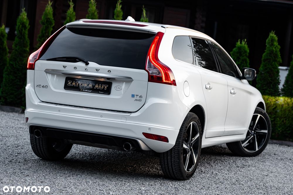 Volvo XC 60 T6 AWD R-Design - 13