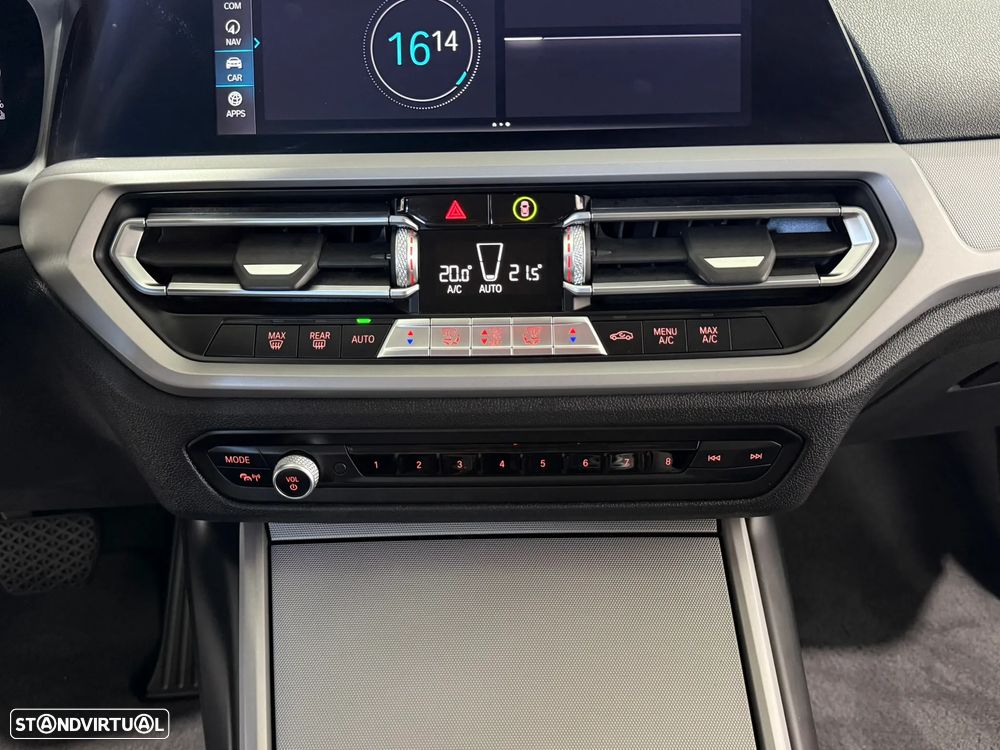 BMW 330 e Corporate Edition Auto - 35