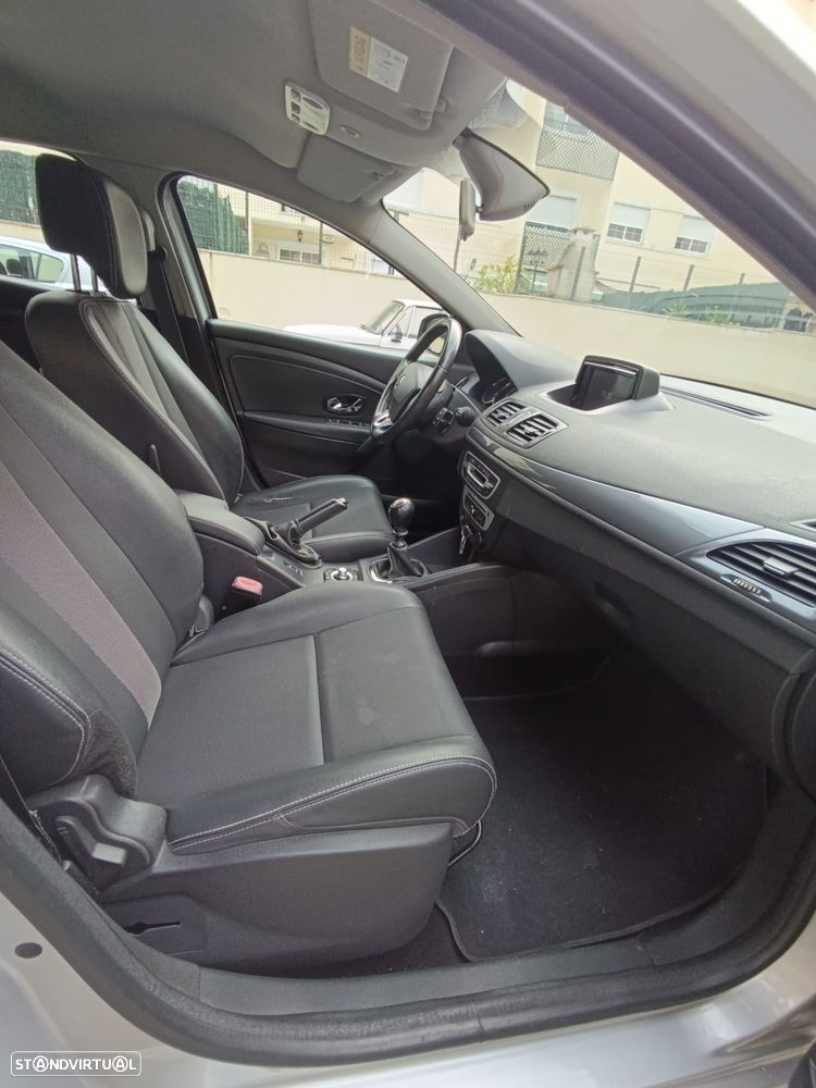 Renault Mégane Sport Tourer 1.5 Blue dCi Limited J17 - 28