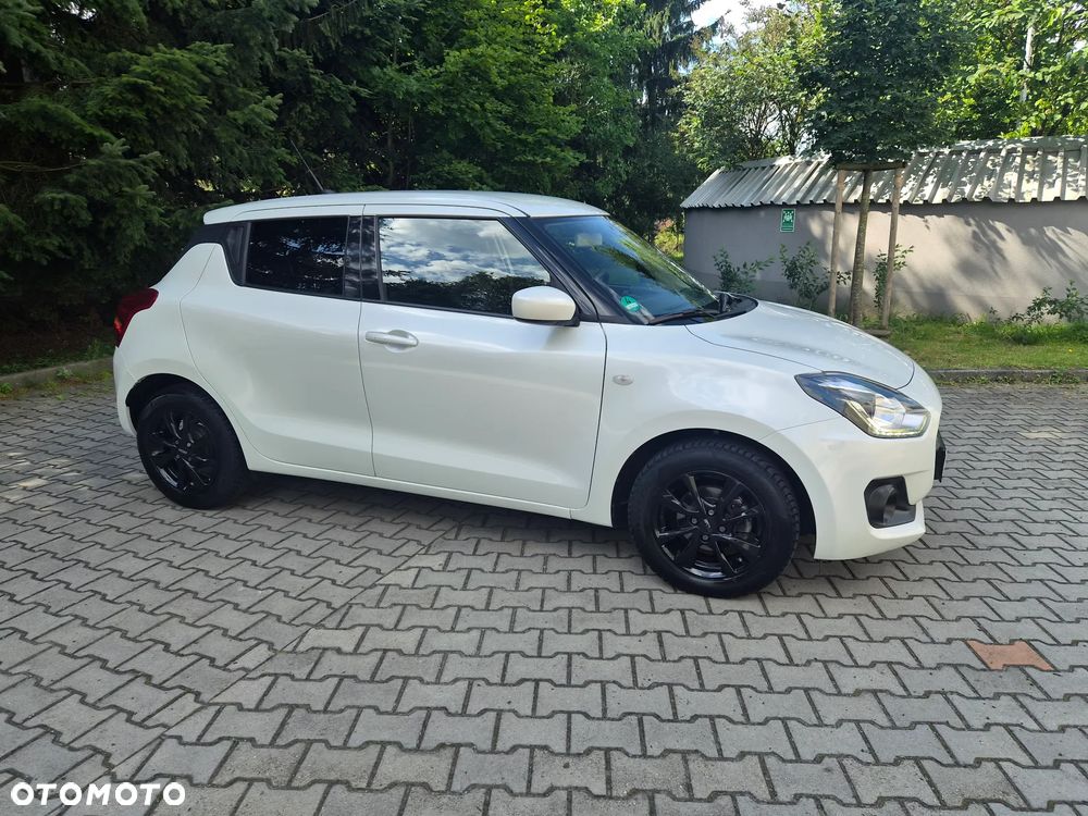 Suzuki Swift 1.2 Dualjet Hybrid CVT Comfort - 6
